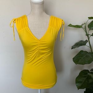 Women’s yellow shoulder tie top - NWOT